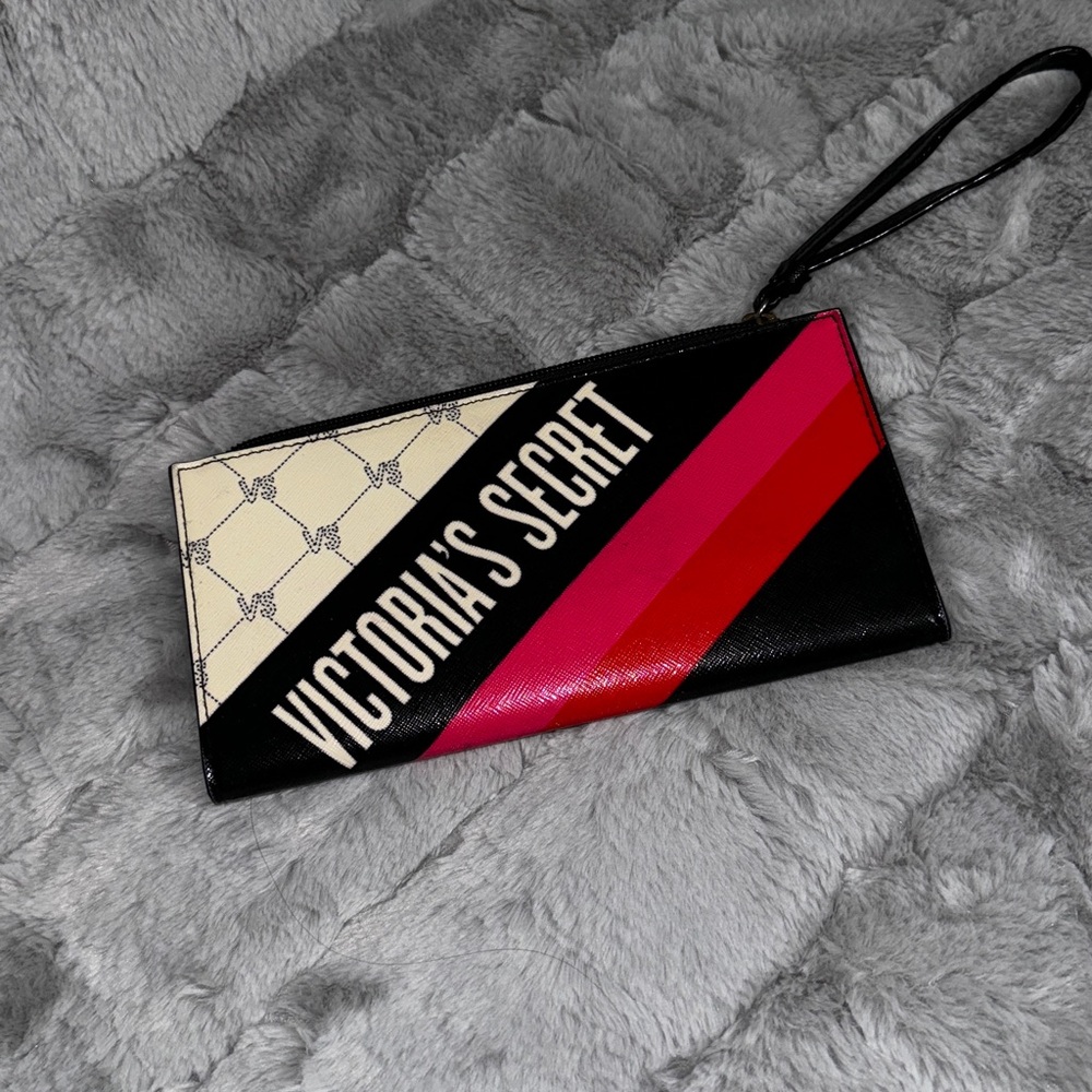 Victoria’s Secret Wallet